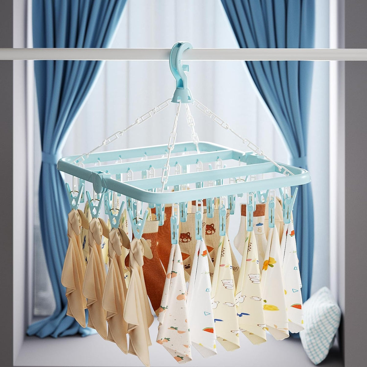 Laundry Drying Rack with 32 Clips, Foldable, Light Green