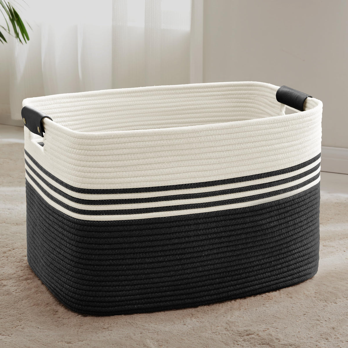 72L Large Woven Laundry Basket Hamper with Leather Handles,Brown