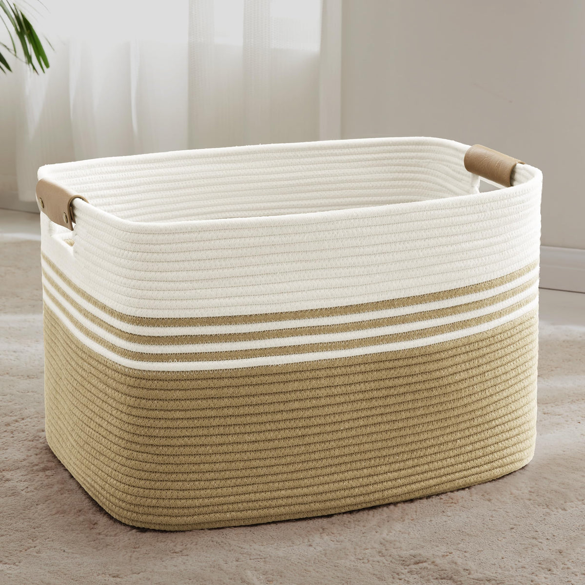 72L Large Woven Laundry Basket Hamper with Leather Handles,Brown