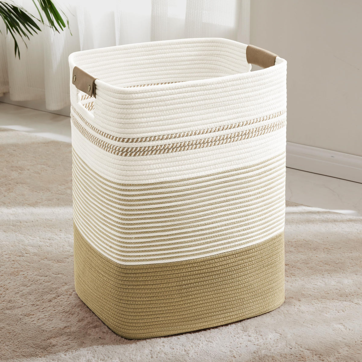 72L Large Woven Laundry Basket Hamper with Leather Handles,Brown
